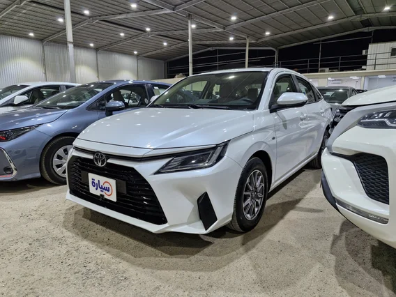 Toyota Yaris  Y 2023 