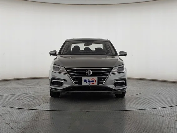 ام جي 5 LUX 2023 