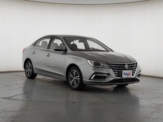 ام جي 5 LUX 2023 