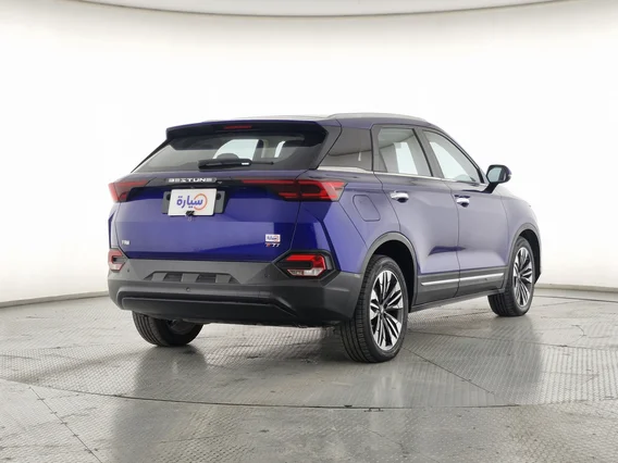 FAW Bestune T77  2023 