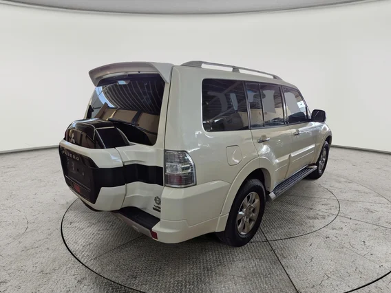 Mitsubishi Pajero GLS 5Doors 2022 دبل