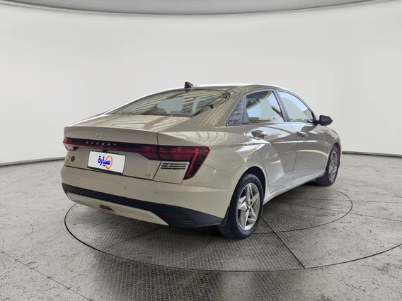 هيونداي اكسنت سمارت 2024 