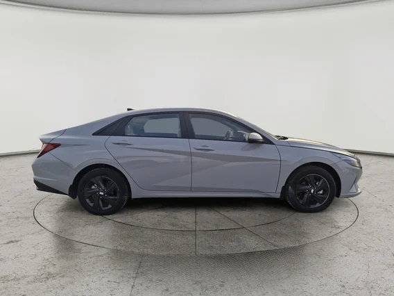 Hyundai Elantra Smart 2023 