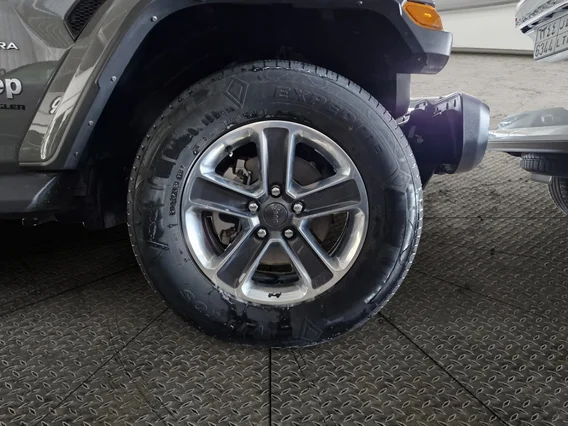 جيب رانجلر صحارى 2023 دبل