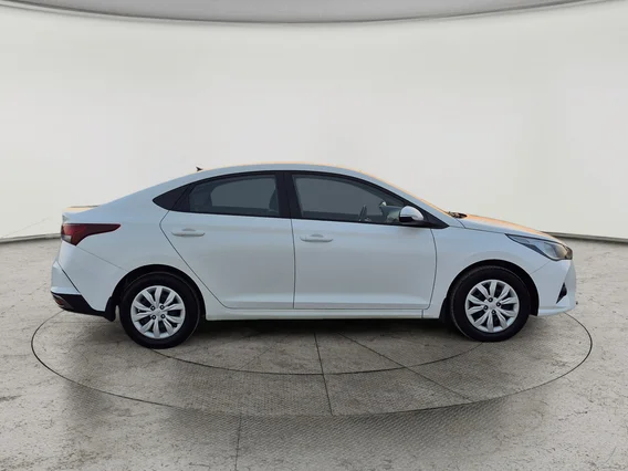 Hyundai Accent Smart 2023 