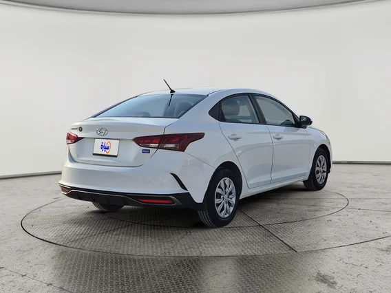 هيونداي اكسنت سمارت 2023 