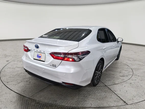 تويوتا كامري GLE 2022 