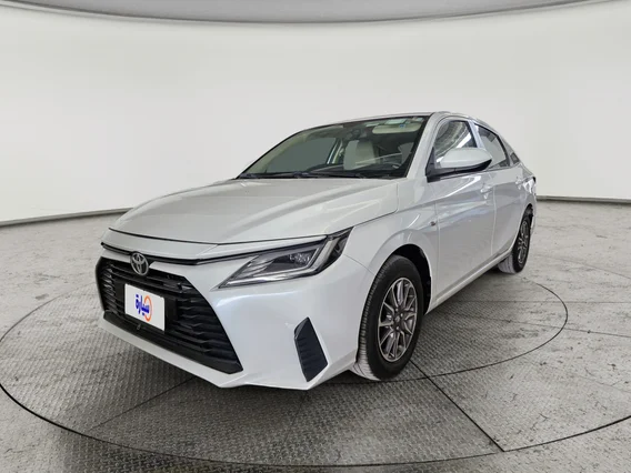 Toyota Yaris  Y 2023 