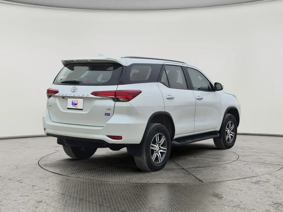 تويوتا فورتشنر VX 2023 دبل