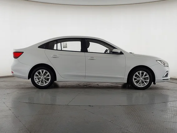 ام جي 5 STD 2023 