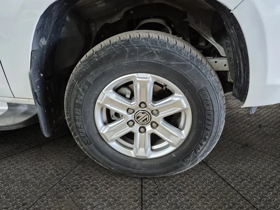 ام جي T60 COM 4*4 2022 دبل