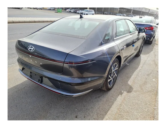 هيونداي ازيرا كلاسيك 2026 