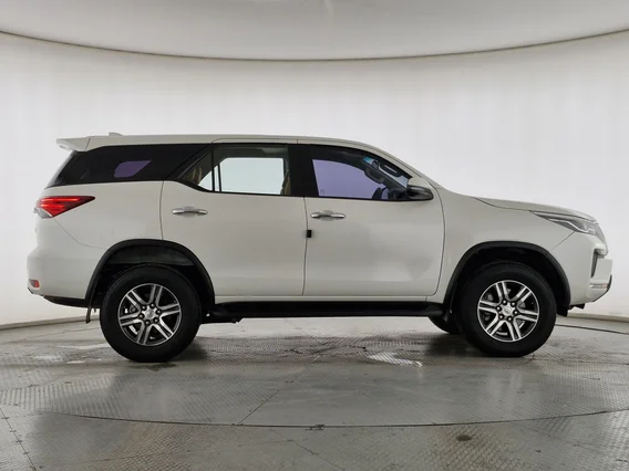 تويوتا فورتشنر GX 2021 