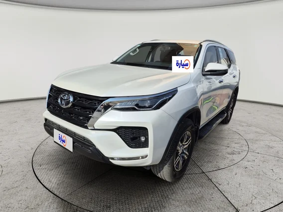 Toyota Fortuner VX 2023 دبل