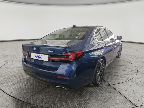 BMW 5 Series 520i 2023 