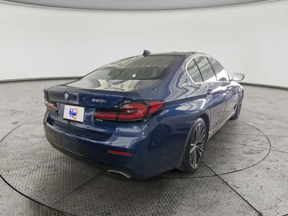 BMW 5 Series 520i 2023 