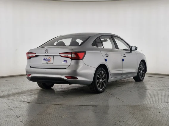 ام جي 5 COM 2023 