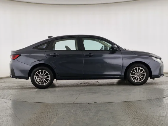 تويوتا يارس Y 2023 