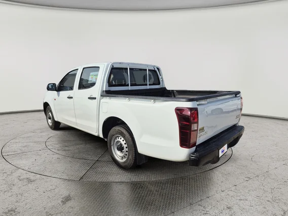 ايسوزو دي ماكس Regular Cab 2021 