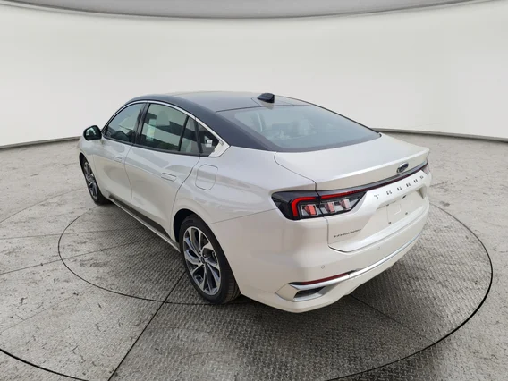 Ford Taurus Titanium New Shape 2026 