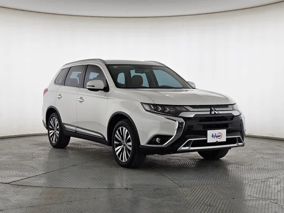 ميتسوبيشي اوتلاندر GLX 2022 