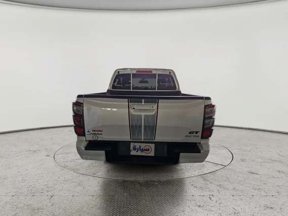 Isuzu D-max GT 2025 دبل