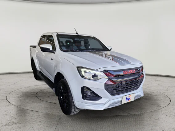 Isuzu D-max GT 2025 دبل