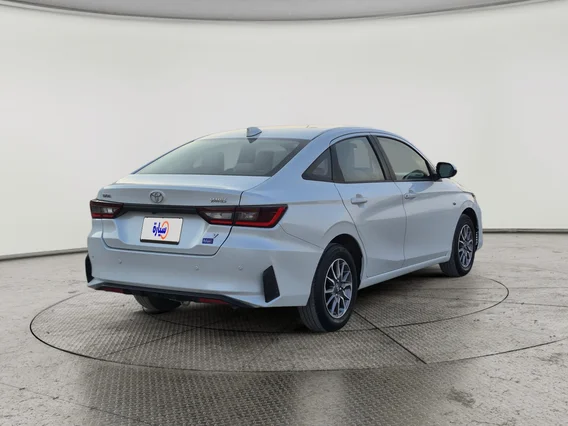 تويوتا يارس Y 2024 