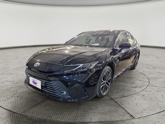 تويوتا كامري LE HEV 2025 