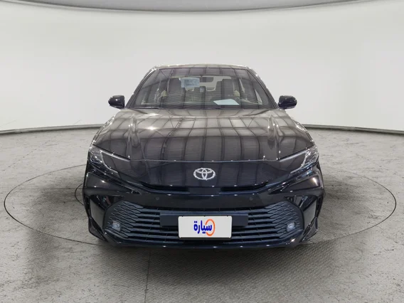 Toyota Camry  LE HEV 2025 