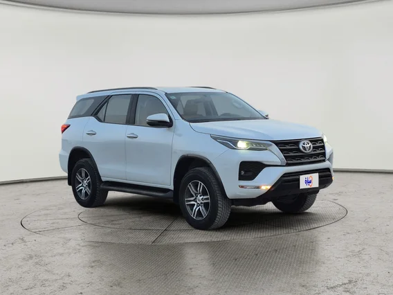 Toyota Fortuner VX 2023 دبل