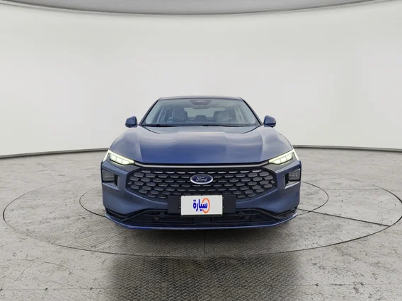 Ford Taurus Trend 2023 