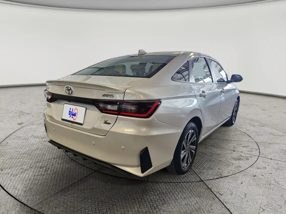 Toyota Yaris  Y Plus 2024 