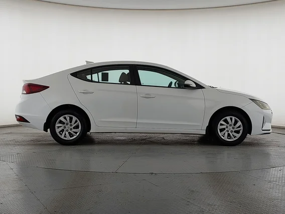 Hyundai Elantra GL 2020 