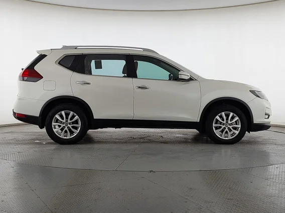 Nissan Xtrail S 5 Seats 2022 دبل