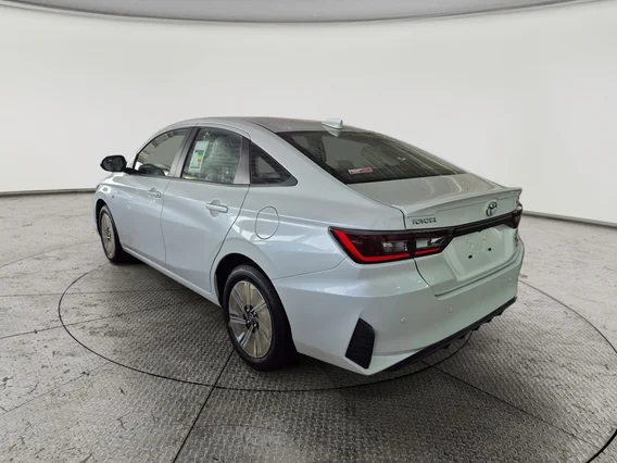 Toyota Yaris  Y Plus 2026 