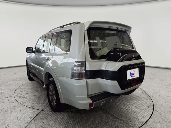 ميتسوبيشي باجيرو GLS 5Doors 2020 دبل