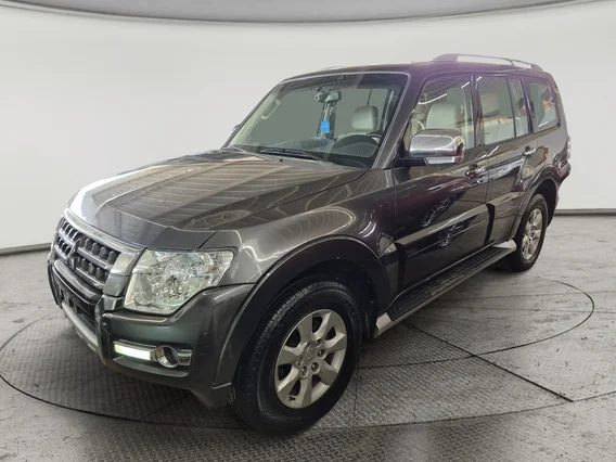 ميتسوبيشي باجيرو GLS 4Doors 2022 دبل