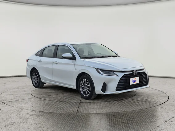 Toyota Yaris  Y 2024 
