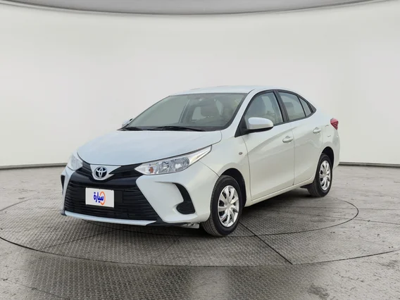 Toyota Yaris  Y 2022 