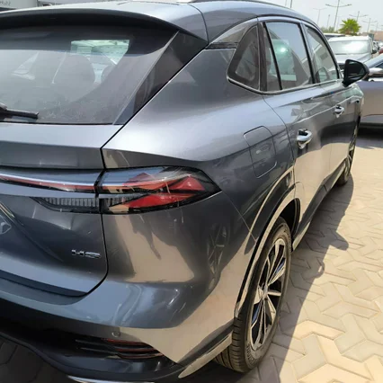 ام جي HS LUX 2025 