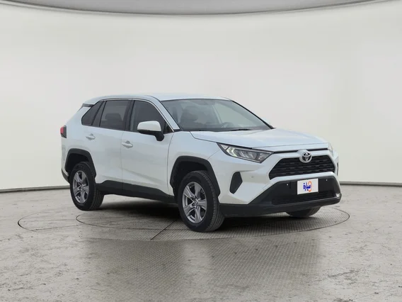 Toyota RAV4 LE 2024 