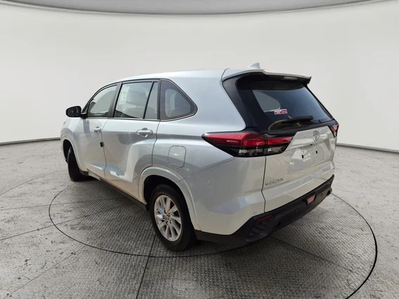 تويوتا اينوفا GL 2025 