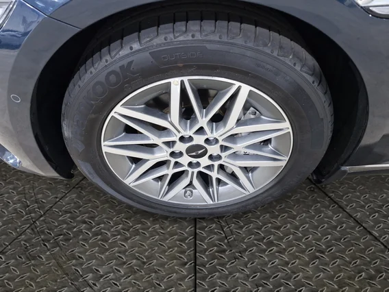 Genesis G80 PRESTIGE 2025 