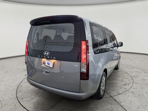 Hyundai Staria Smart 11 ST 2025 
