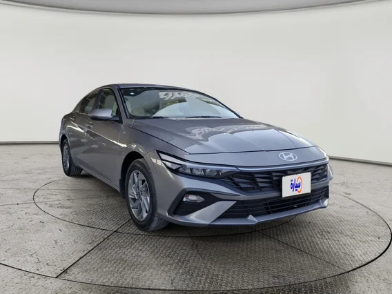 Hyundai Elantra Smart 2024 