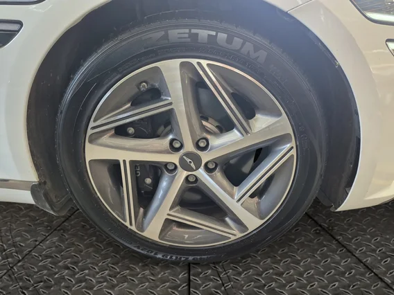 جينيسيس G80 ROYAL 2024 