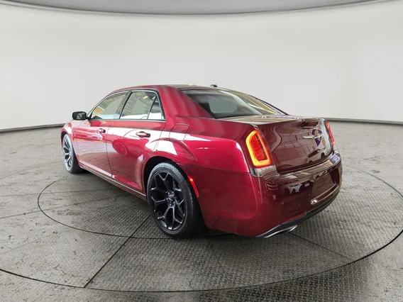 Chrysler S300 Full 2021 