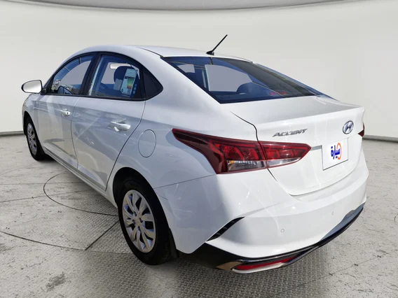 هيونداي اكسنت سمارت 2023 