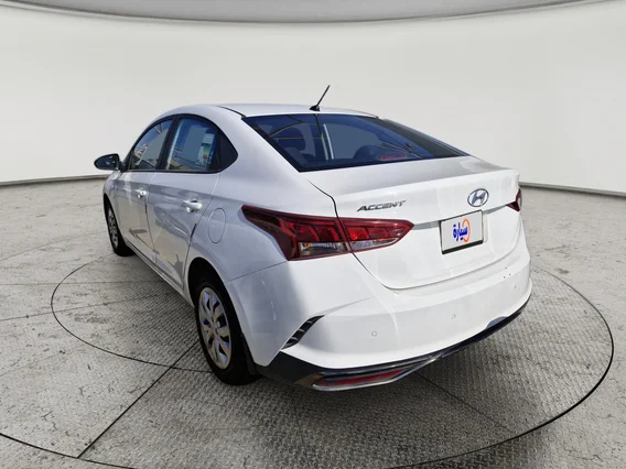 هيونداي اكسنت سمارت 2023 